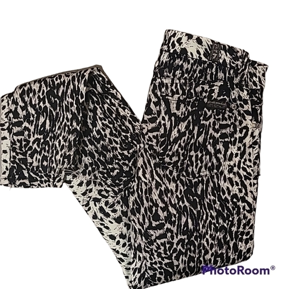 𝅺7 FOR ALL MAN KIND ANIMAL PRINT SIZE 26 - Picture 1 of 6